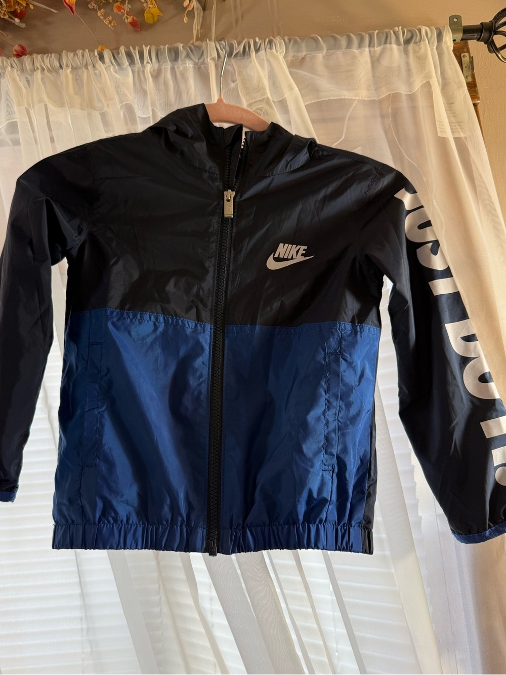 Nike Two-Tone Blue Hooded Windbreaker Jacket